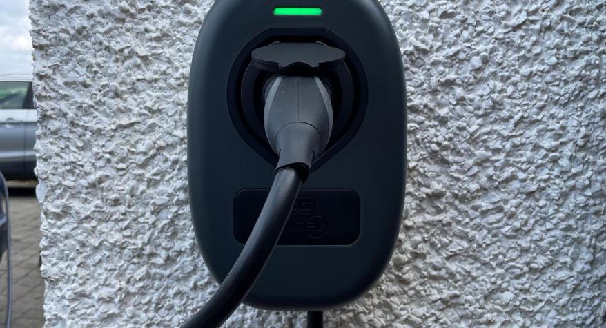 What is the best EV charger for my home in Leeds? 